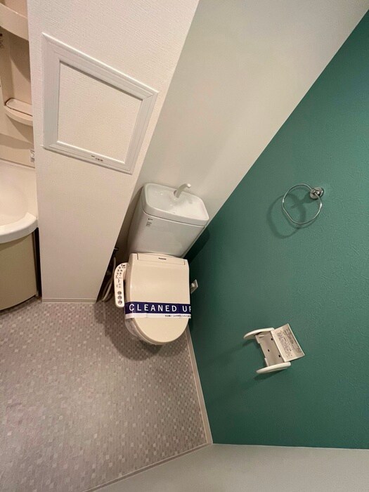 物件内観写真12　(トイレ)