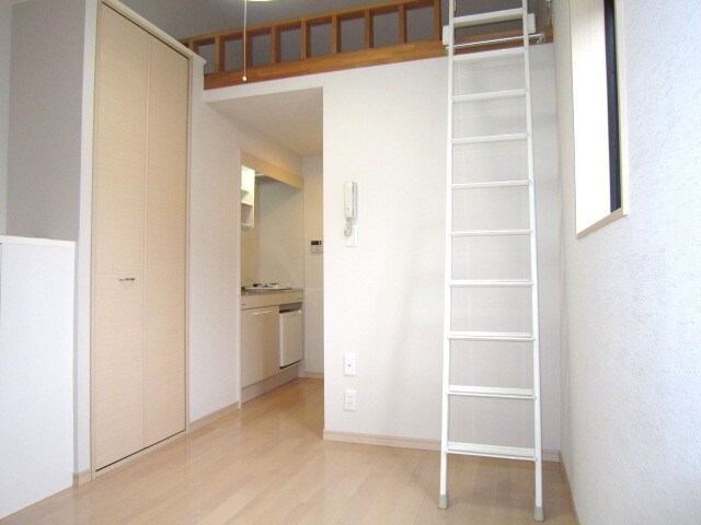 物件内観写真11　(居室)