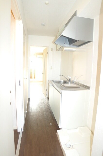 物件内観写真12　(廊下)