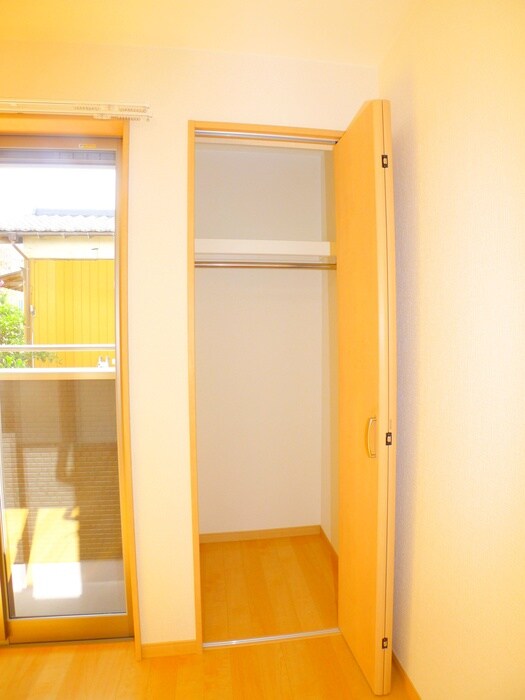 物件内観写真10　(収納)