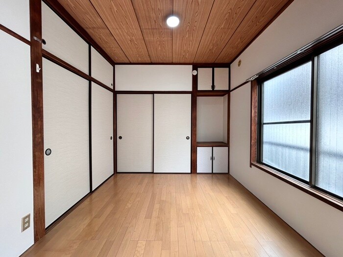 物件内観写真4　(居室)