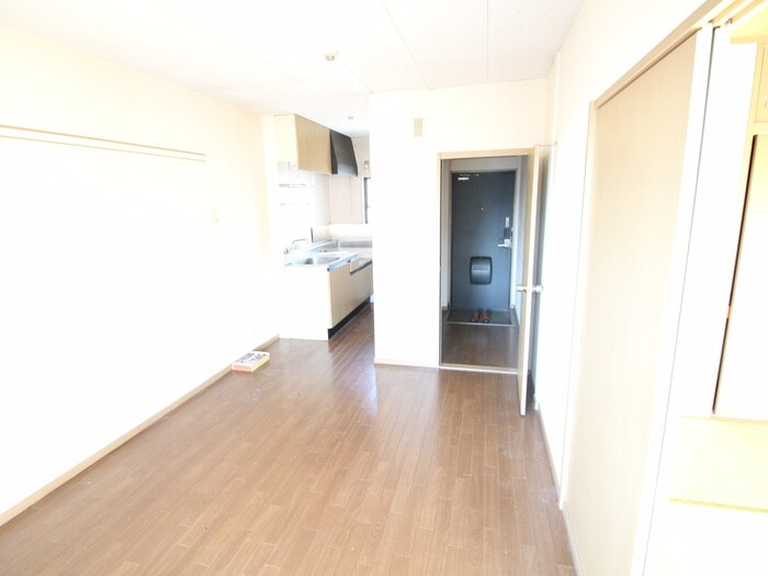 物件内観写真7　(居室)