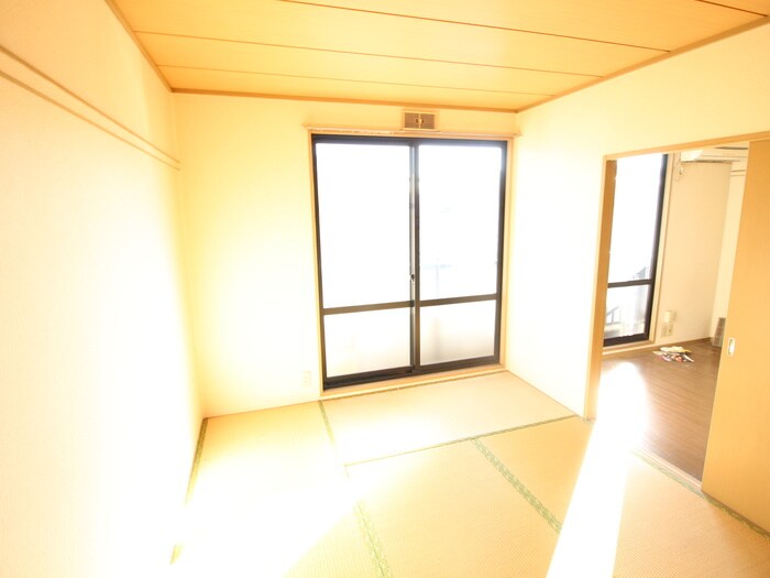 物件内観写真14　(居室)