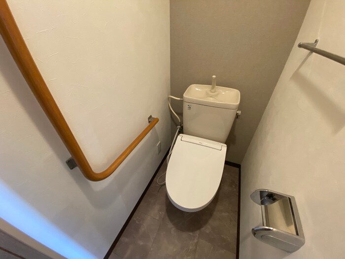 物件内観写真10　(トイレ)