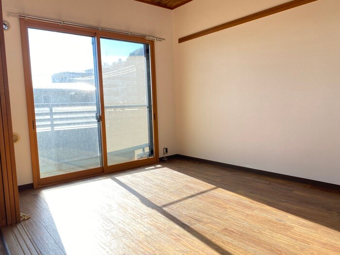 物件内観写真19　(居室)