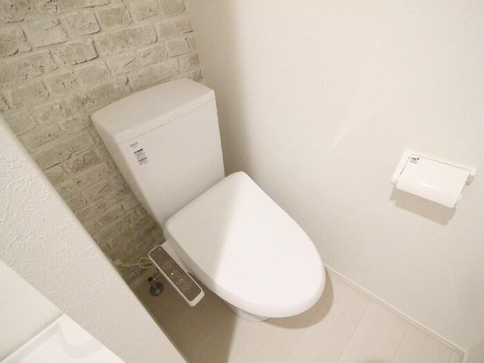 物件内観写真11　(トイレ)