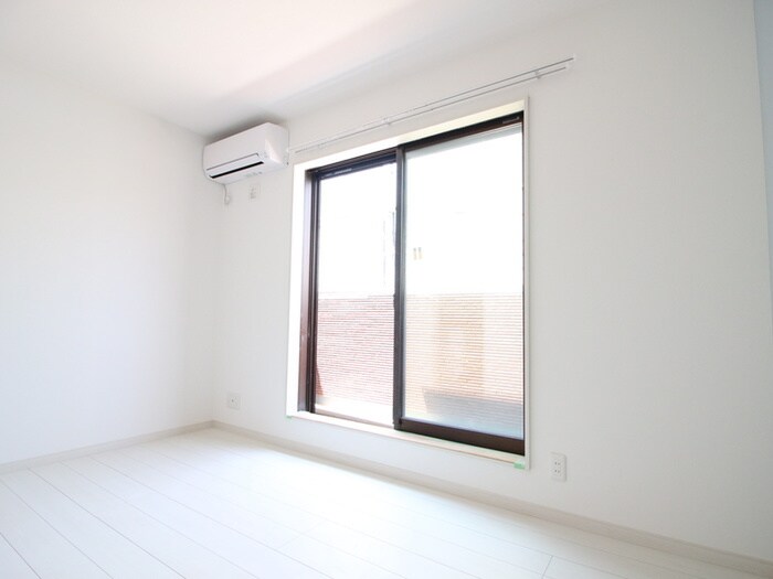 物件内観写真12　(居室)