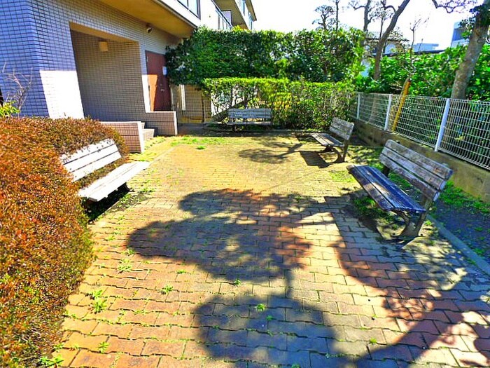 物件外観写真2　(建物設備)