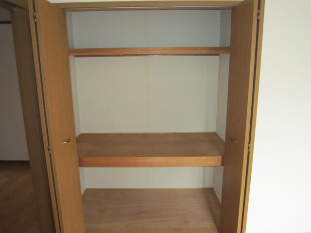 物件内観写真9　(収納)