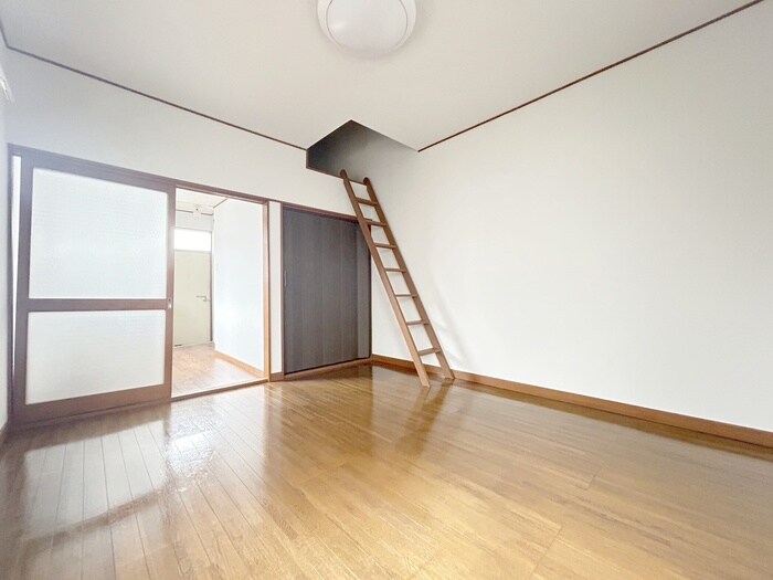 物件内観写真16　(居室)