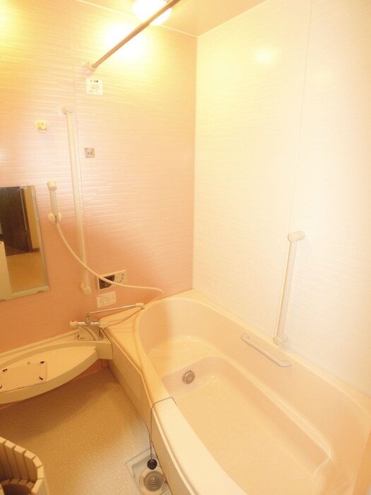 物件内観写真9　(バス／シャワールーム等)