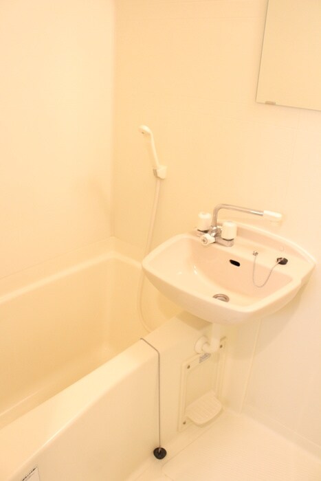 物件内観写真9　(バス／シャワールーム等)