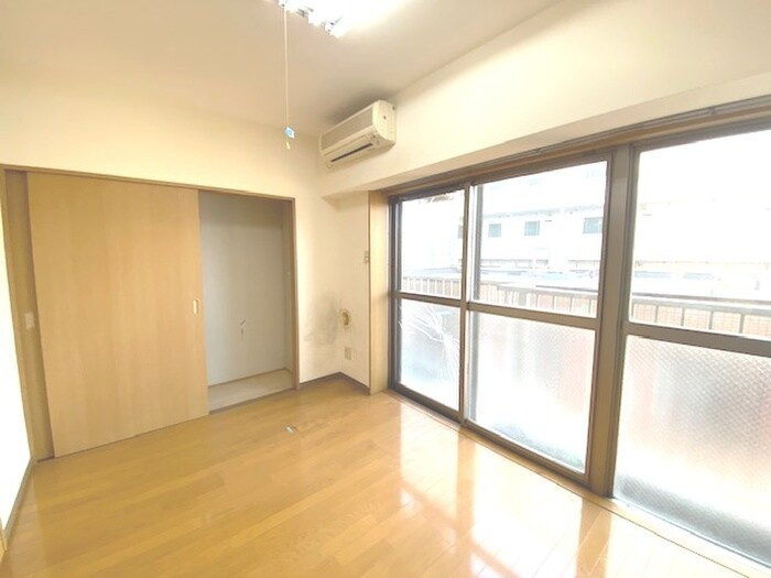 物件内観写真7　(居室)