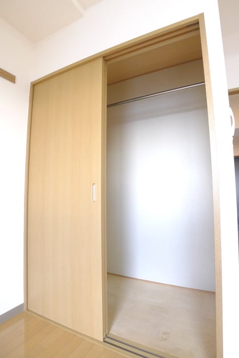 物件内観写真11　(収納)