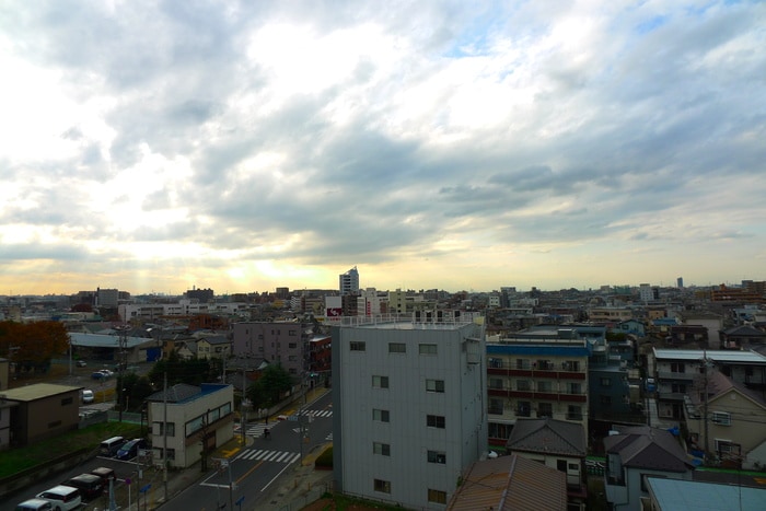 物件内観写真20　(室内からの展望)