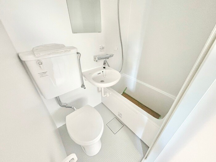 物件内観写真12　(バス／シャワールーム等)