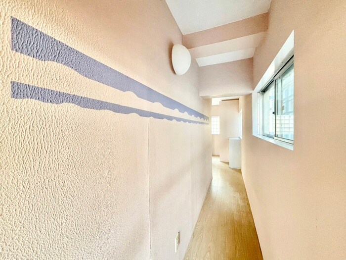 物件内観写真13　(廊下)