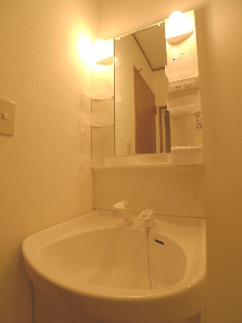 物件内観写真10　(洗面)