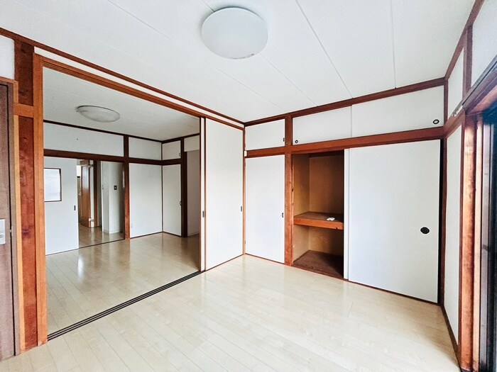 物件内観写真10　(居室)