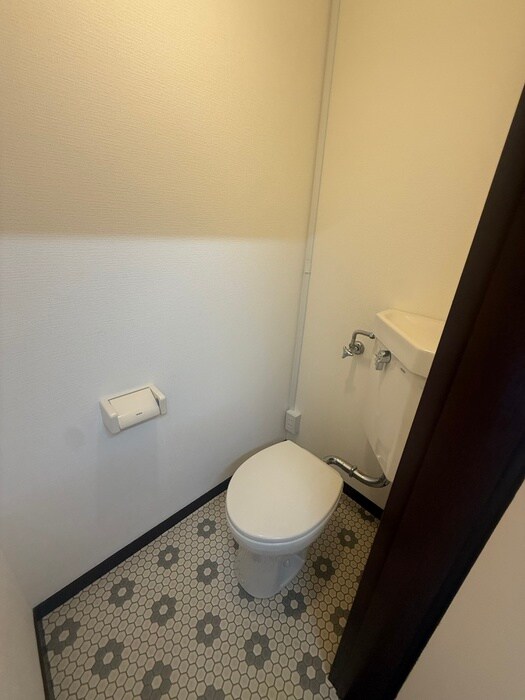 物件内観写真12　(トイレ)