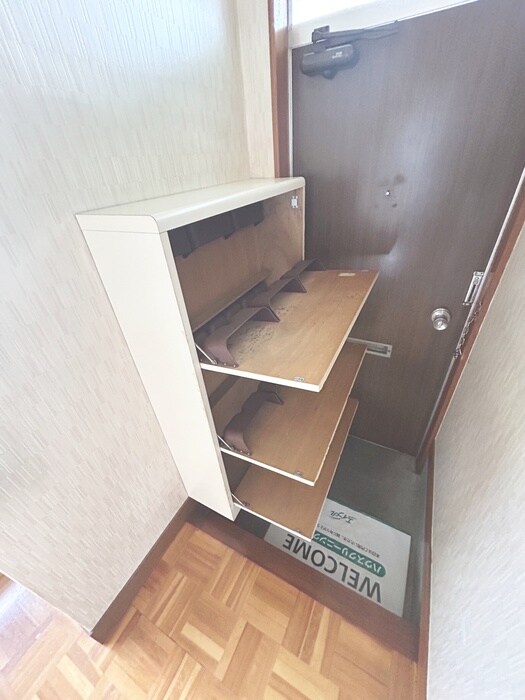 物件内観写真13　(靴箱)