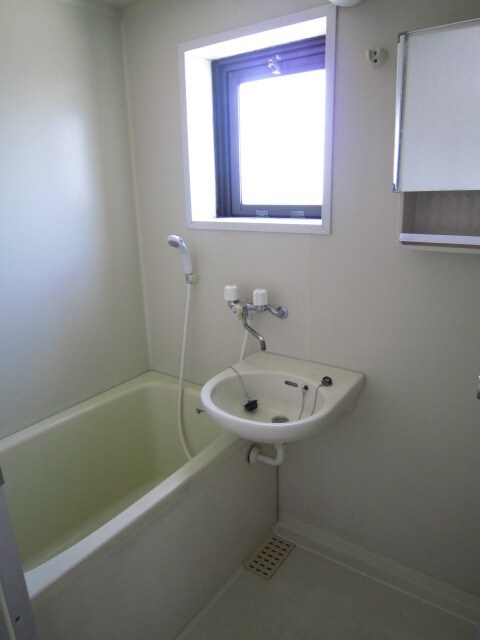 物件内観写真11　(バス／シャワールーム等)