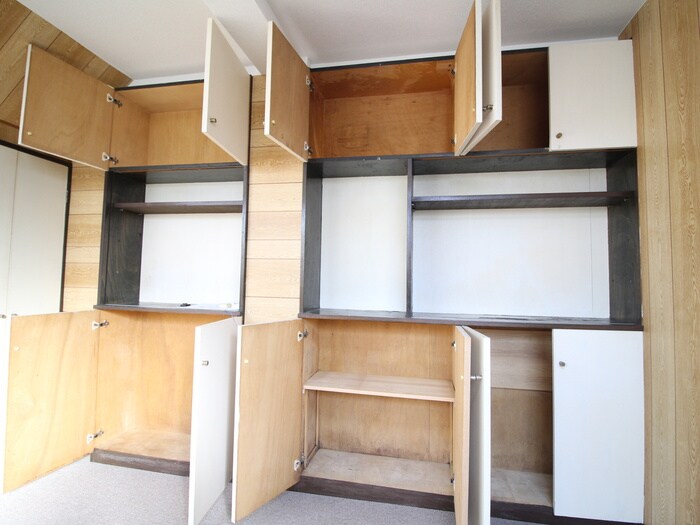 物件内観写真13　(収納)