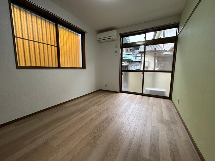 物件内観写真7　(居室)