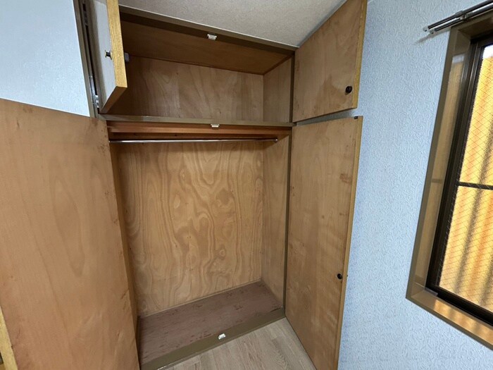 物件内観写真12　(収納)