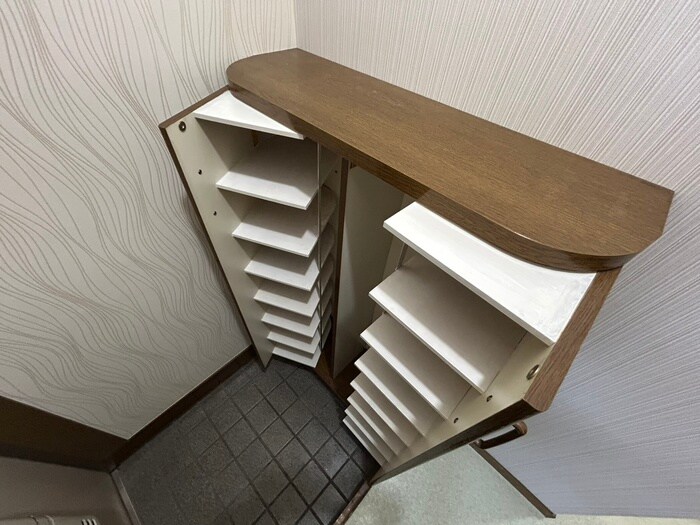 物件内観写真14　(靴箱)