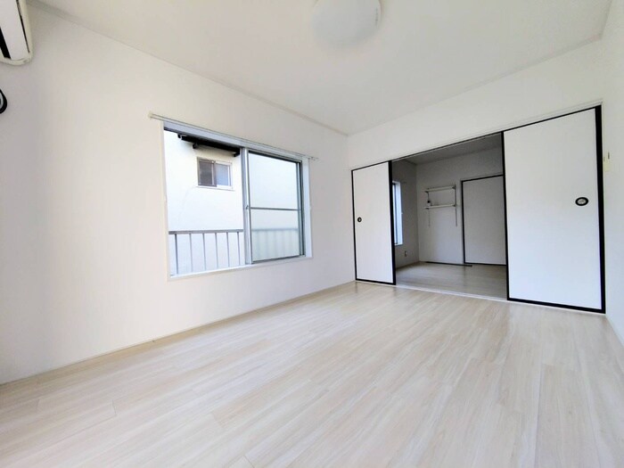 物件内観写真7　(居室)