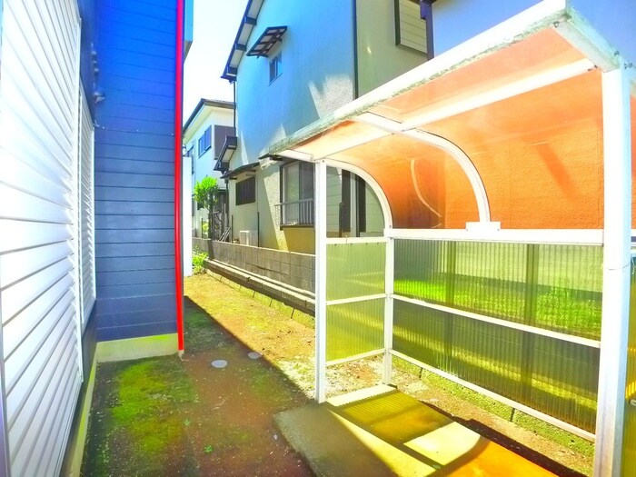 物件外観写真6　(駐輪場)