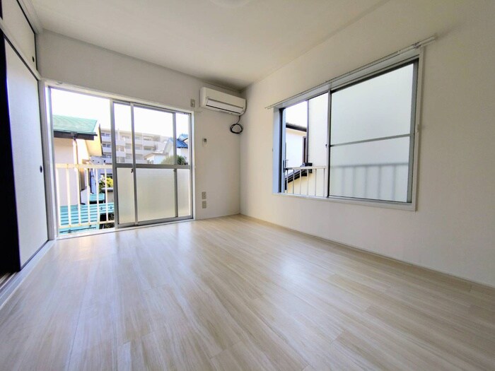 物件内観写真11　(居室)