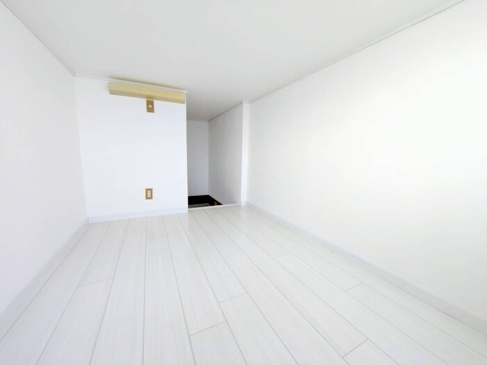 物件内観写真14　(ロフト)