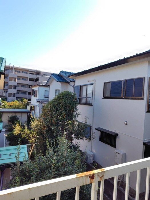 物件内観写真20　(室内からの展望)