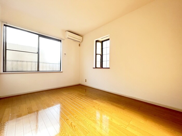 物件内観写真9　(居室)