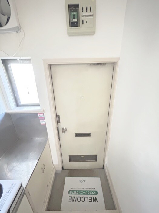 物件内観写真22　(玄関)