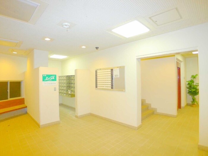 物件外観写真4　(建物設備)