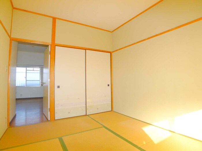 物件内観写真11　(居室)