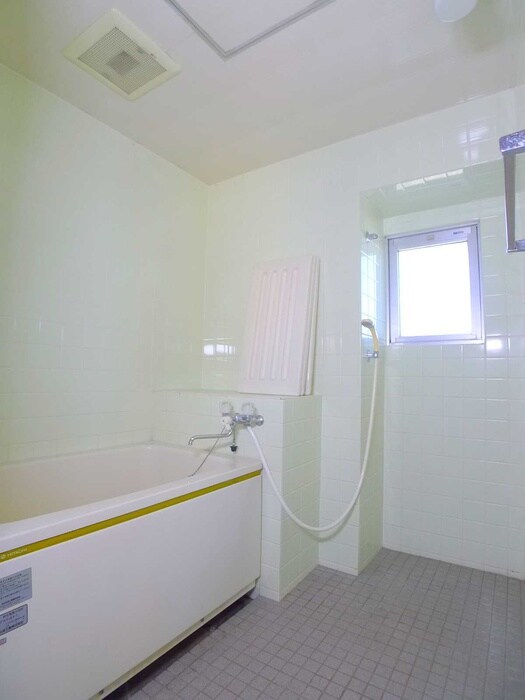 物件内観写真13　(バス／シャワールーム等)