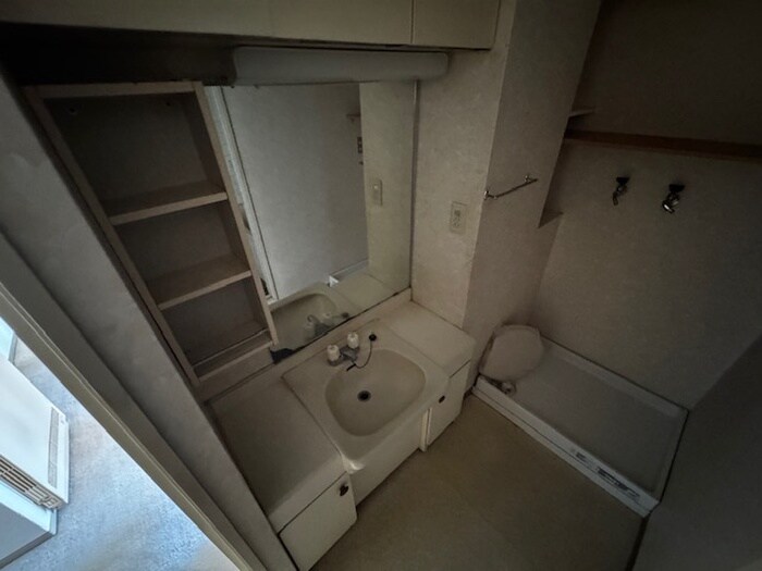 物件内観写真10　(洗面)