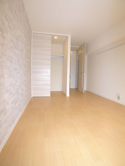物件内観写真6　(居室)