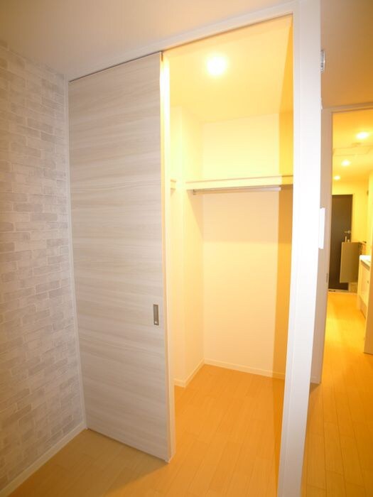 物件内観写真10　(収納)
