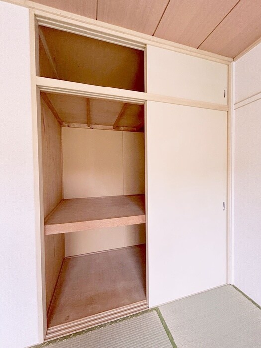 物件内観写真16　(収納)