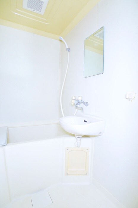 物件内観写真11　(バス／シャワールーム等)