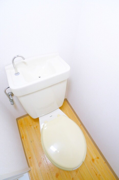 物件内観写真12　(トイレ)