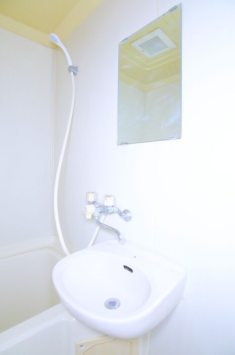 物件内観写真13　(洗面)