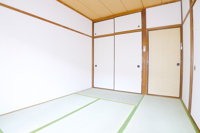 物件内観写真19　(居室)