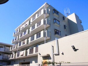 あざみ野ウエストフレア外観写真