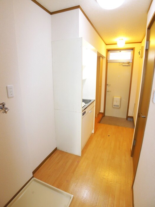 物件内観写真18　(玄関)